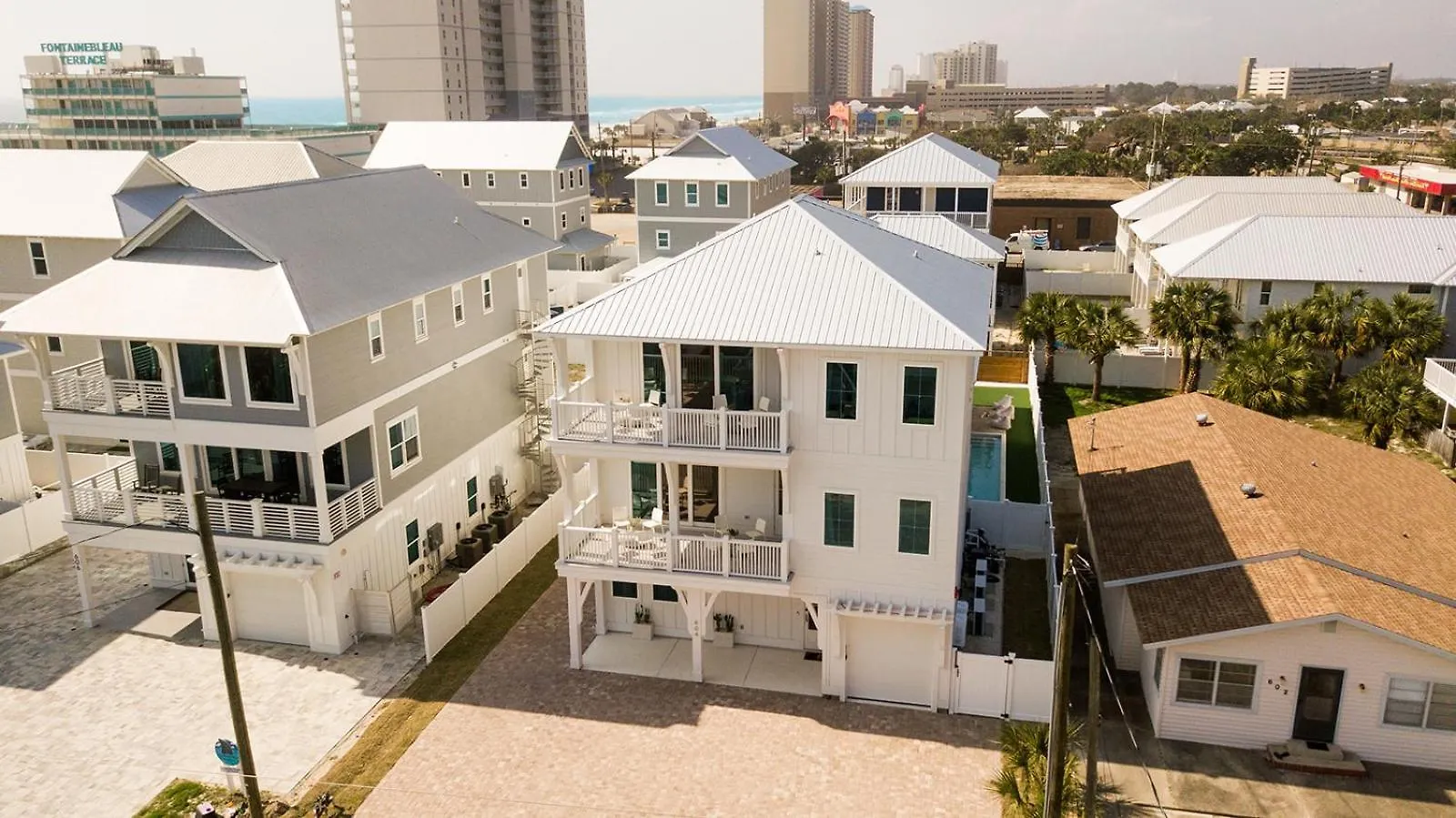 The Taj Of The Gulf! Luxury Beach Mansion! Sleeps 37, Private Pool & Hot Tub, Putting Golf Panama City Beach 0*,  Amerikai Egyesült Államok