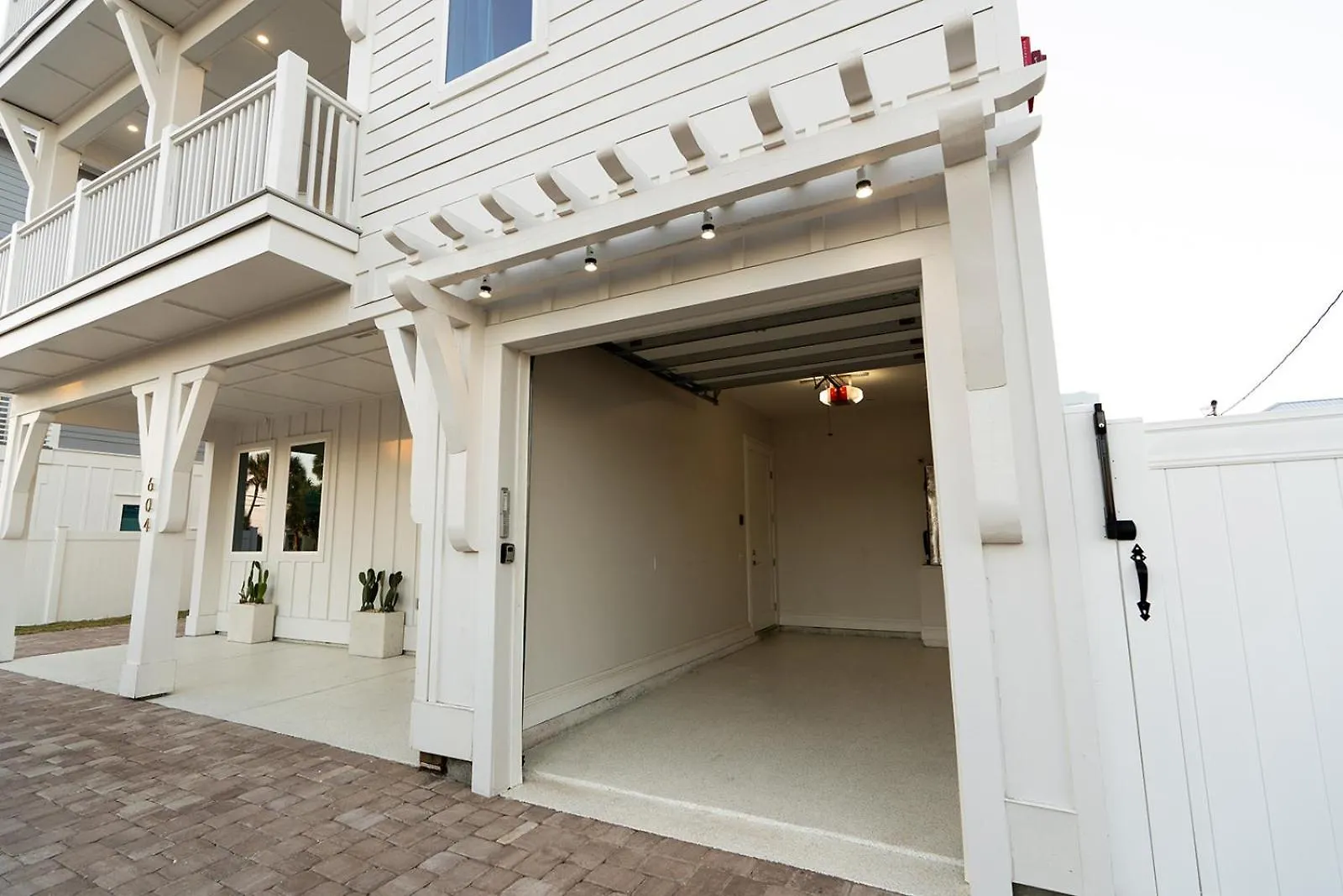 The Taj Of The Gulf! Luxury Beach Mansion! Sleeps 37, Private Pool & Hot Tub, Putting Golf Panama City Beach 0*,