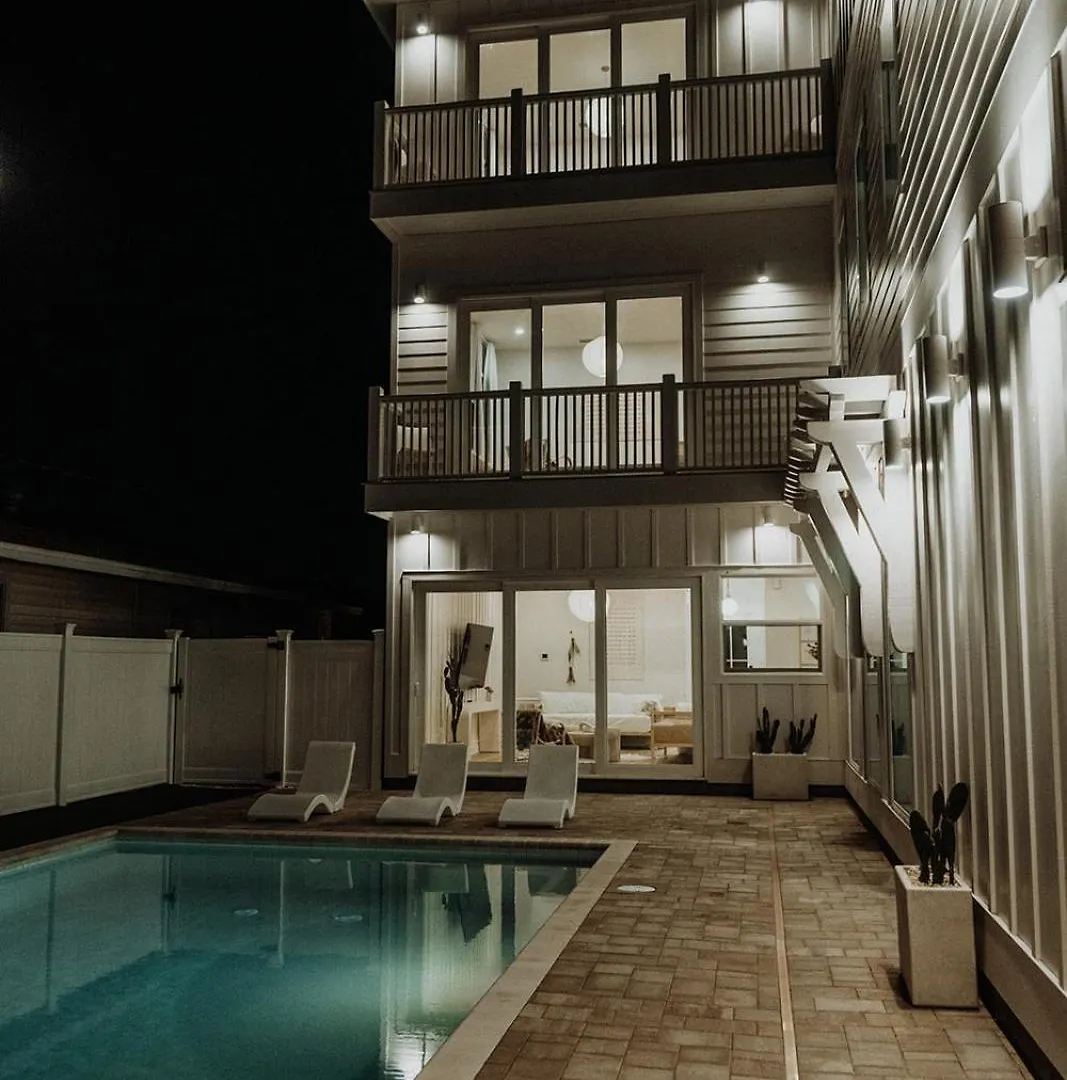 וילה פנמה סיטי ביץ' The Taj Of The Gulf! Luxury Beach Mansion! Sleeps 37, Private Pool & Hot Tub, Putting Golf ארצות הברית