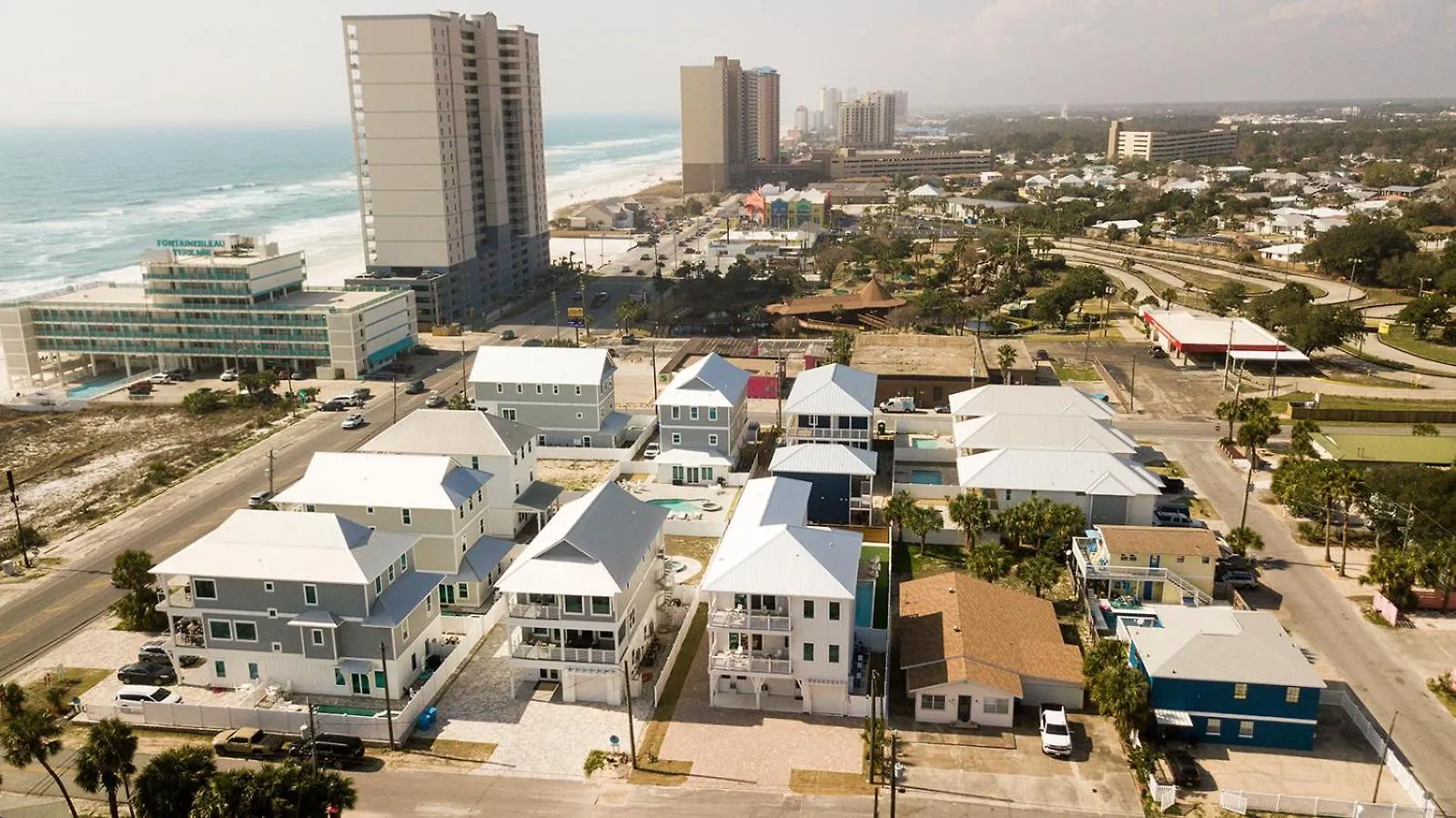 פנמה סיטי ביץ' The Taj Of The Gulf! Luxury Beach Mansion! Sleeps 37, Private Pool & Hot Tub, Putting Golf פנמה סיטי ביץ'